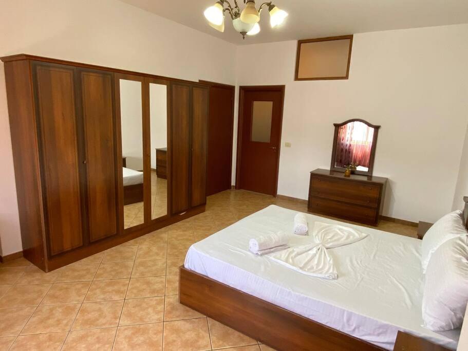 Roel Apartments Shkodra Center Экстерьер фото